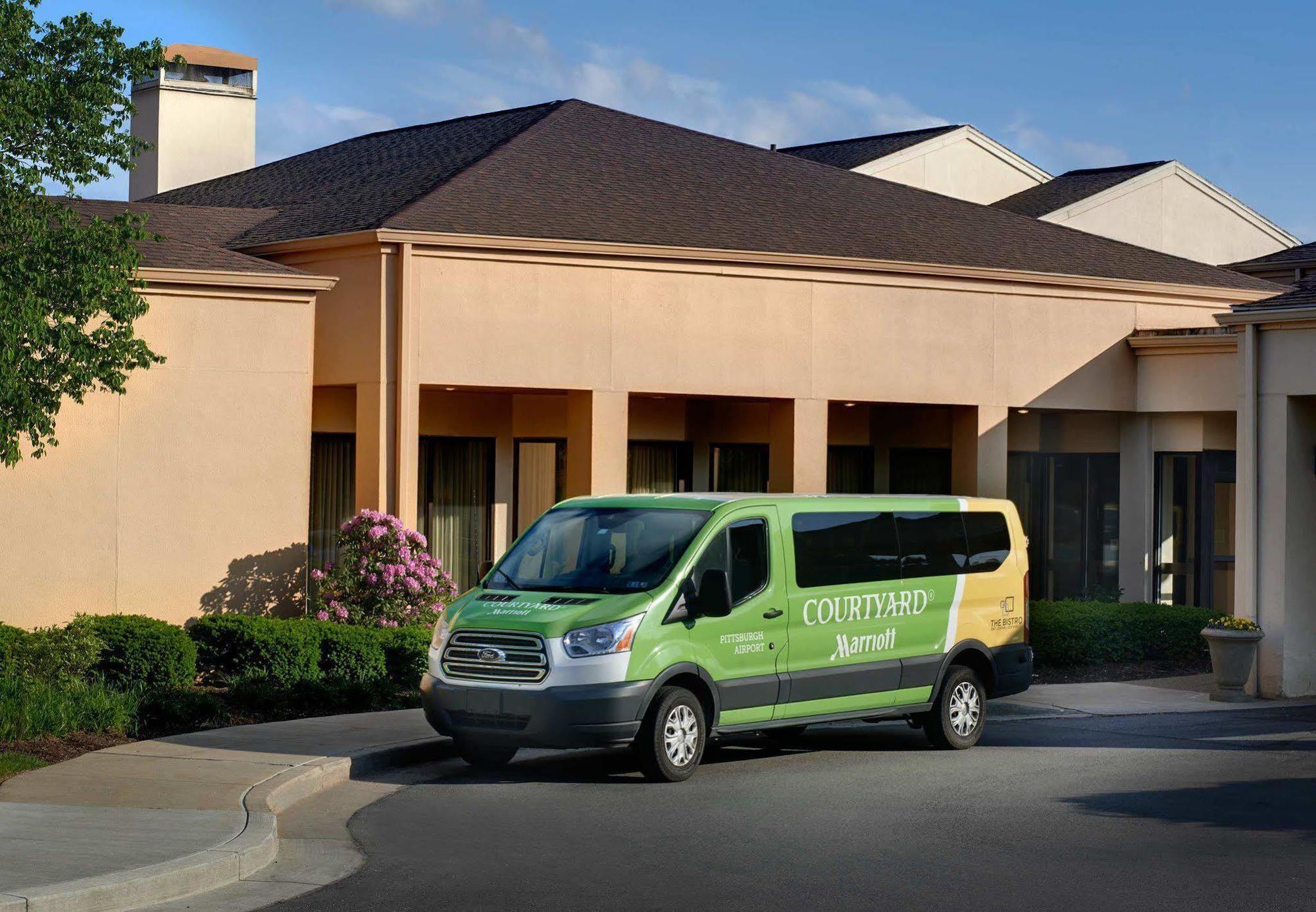 Courtyard By Marriott Pittsburgh Airport Otel Coraopolis Dış mekan fotoğraf