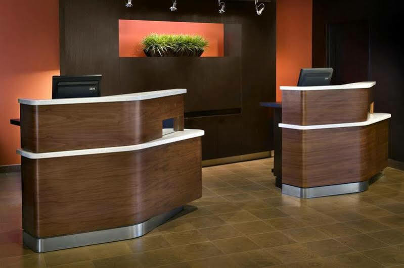 Courtyard By Marriott Pittsburgh Airport Otel Coraopolis Dış mekan fotoğraf