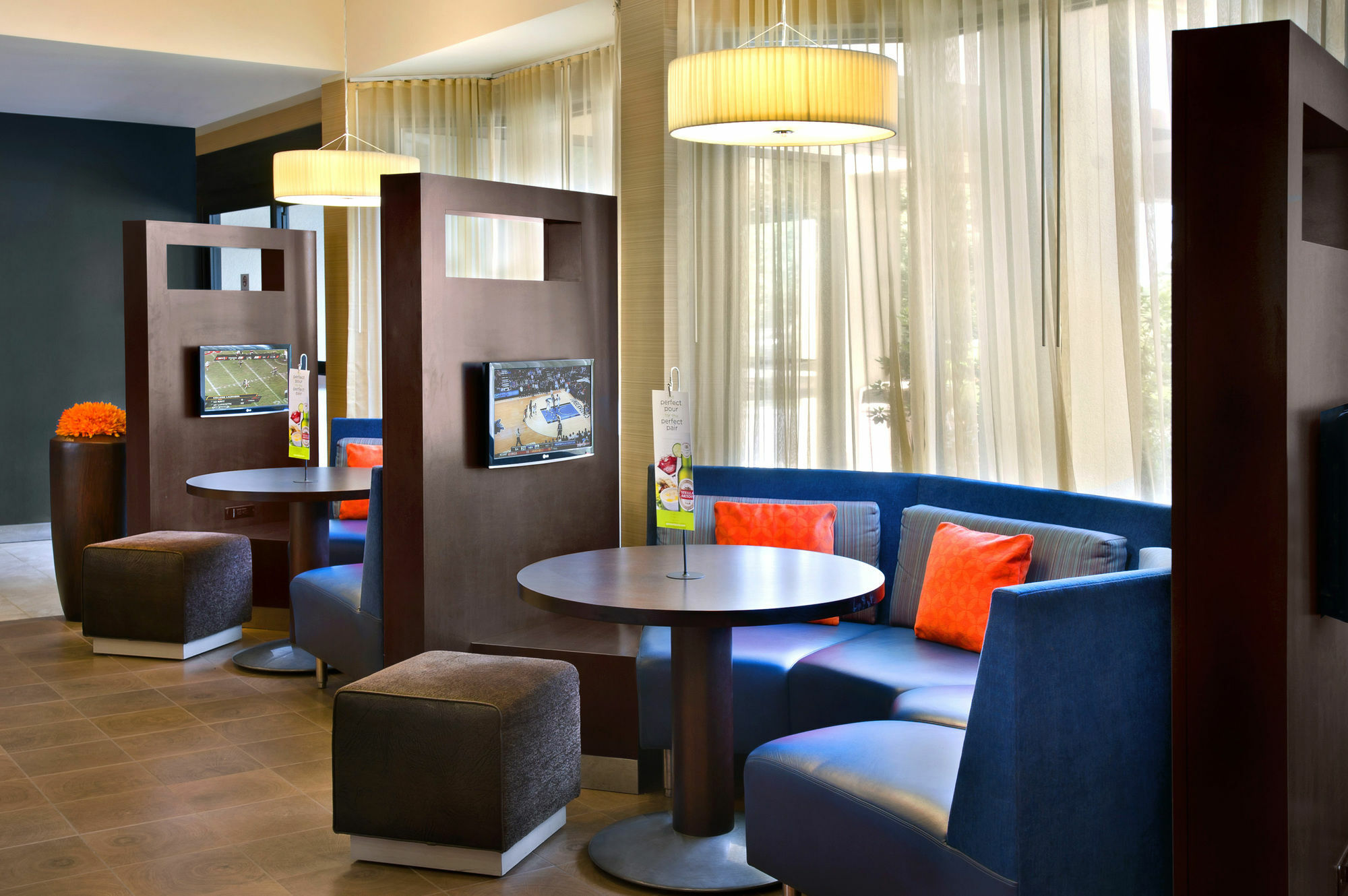 Courtyard By Marriott Pittsburgh Airport Otel Coraopolis Dış mekan fotoğraf